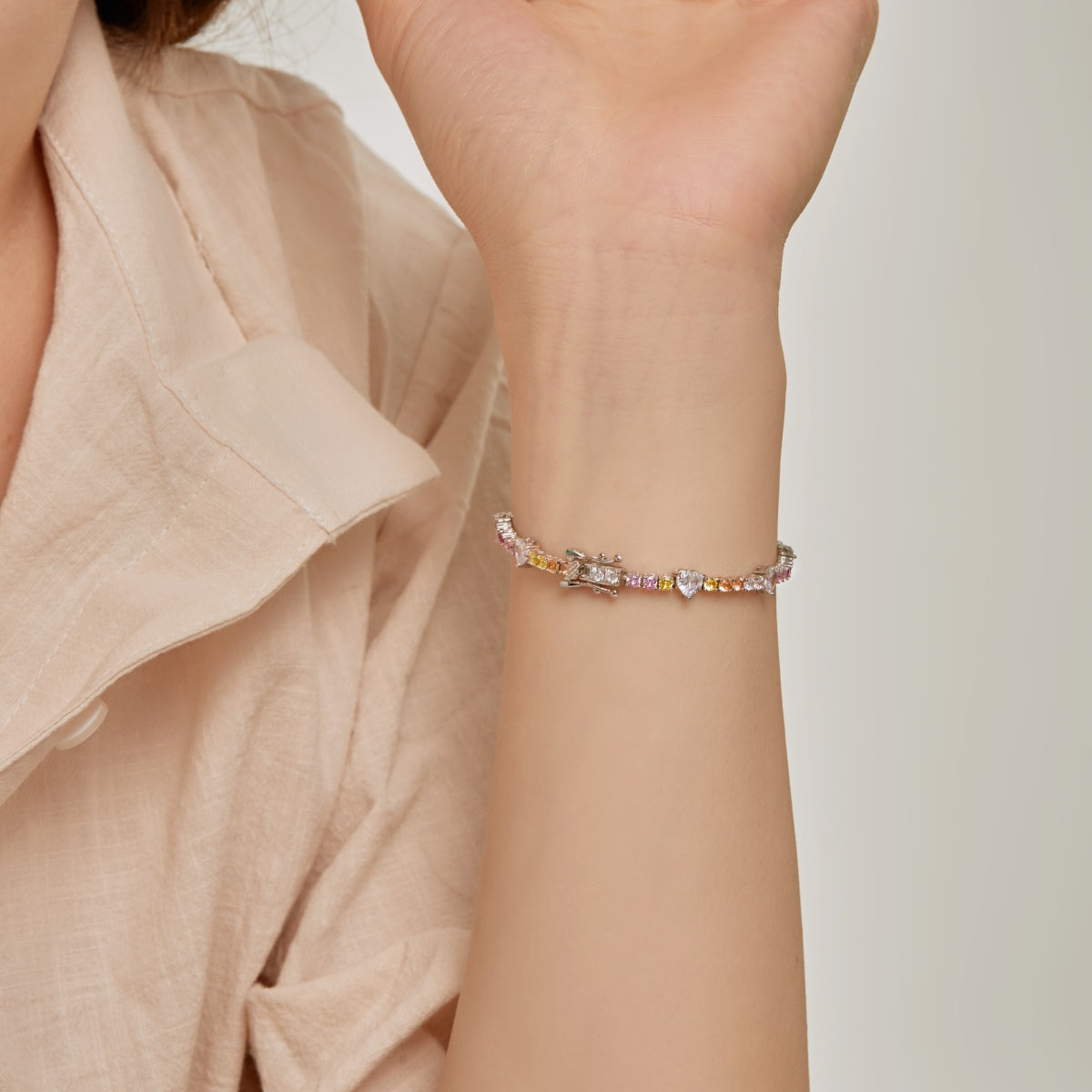 [Lumi Jewels]Romantic Heart Shape Round Cut Lover Bracelet