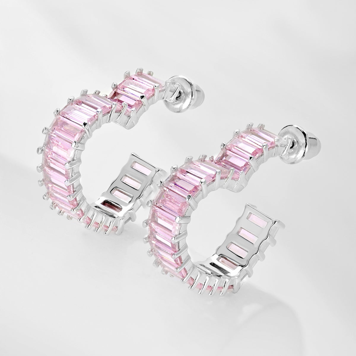 [Lumi Jewels]Radiant Heart Cutout Earrings