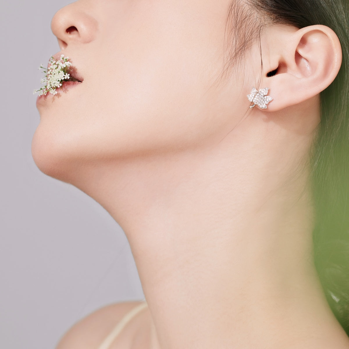 [Lumi Jewels]Exquisite Maple Leaf Design Earrings