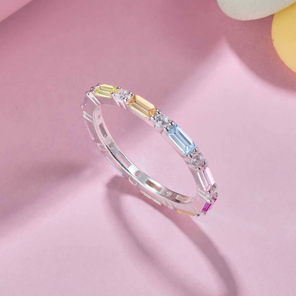 [Lumi Jewels]Lively In Shades Elegant Radiant Cut Daily Ring