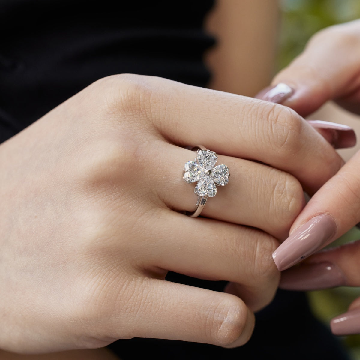 [Lumi Jewels]Heart-shaped Four-Leaf Clover Ball Ring