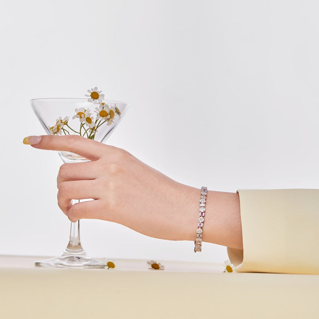 [Lumi Jewels]Dazzling Radiant Multi Cut Daily Bracelet