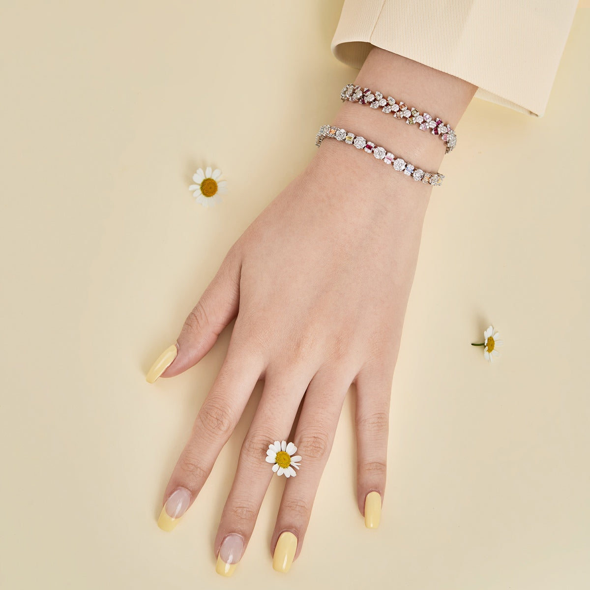 [Lumi Jewels]Dazzling Radiant Multi Cut Daily Bracelet