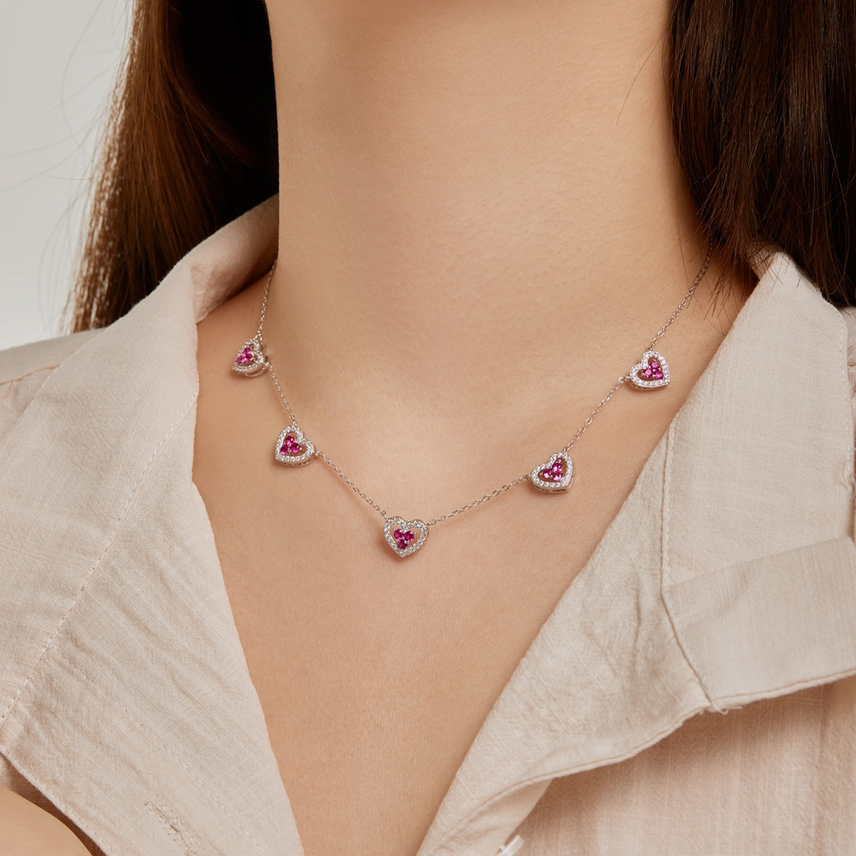 [Lumi Jewels]Sparkling Five Heart Necklace