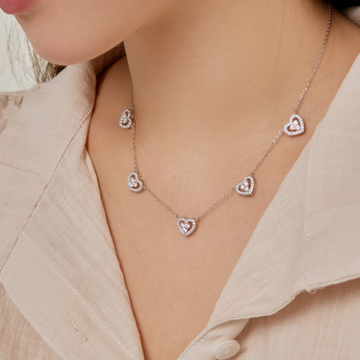 [Lumi Jewels]Sparkling Five Heart Necklace