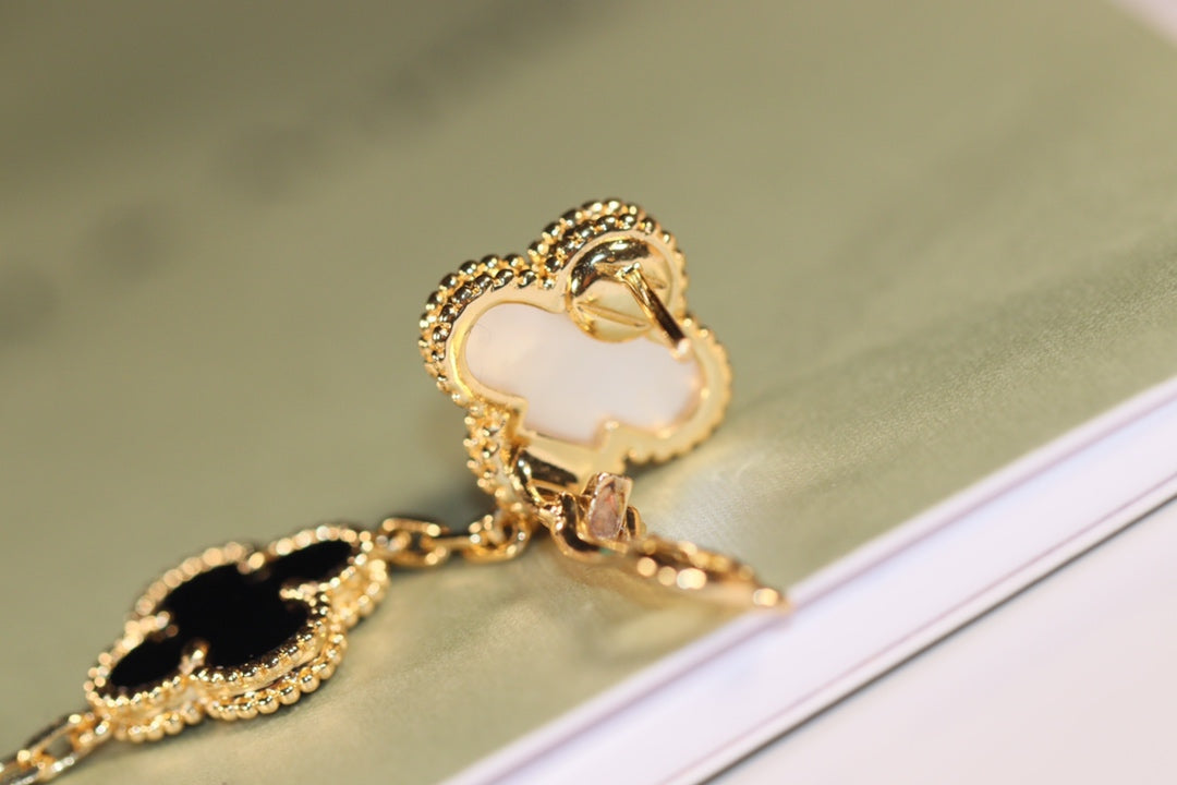 [Lumi Jewels]CLOVER EARRINGS GOLD ONYX MOP 3 MOTIF