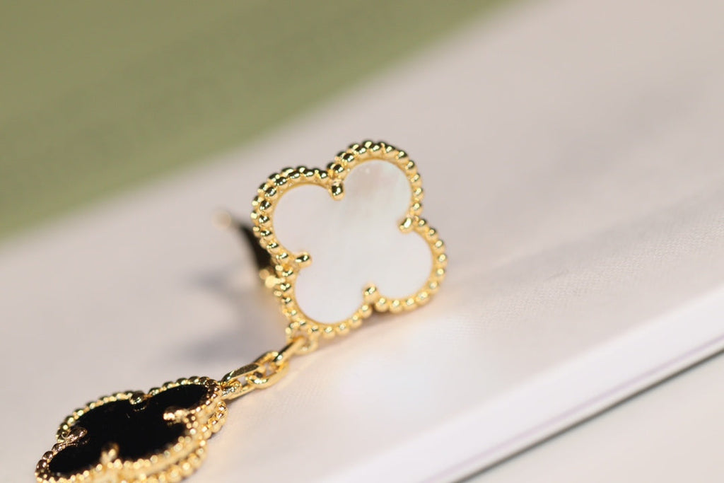 [Lumi Jewels]CLOVER EARRINGS GOLD ONYX MOP 3 MOTIF