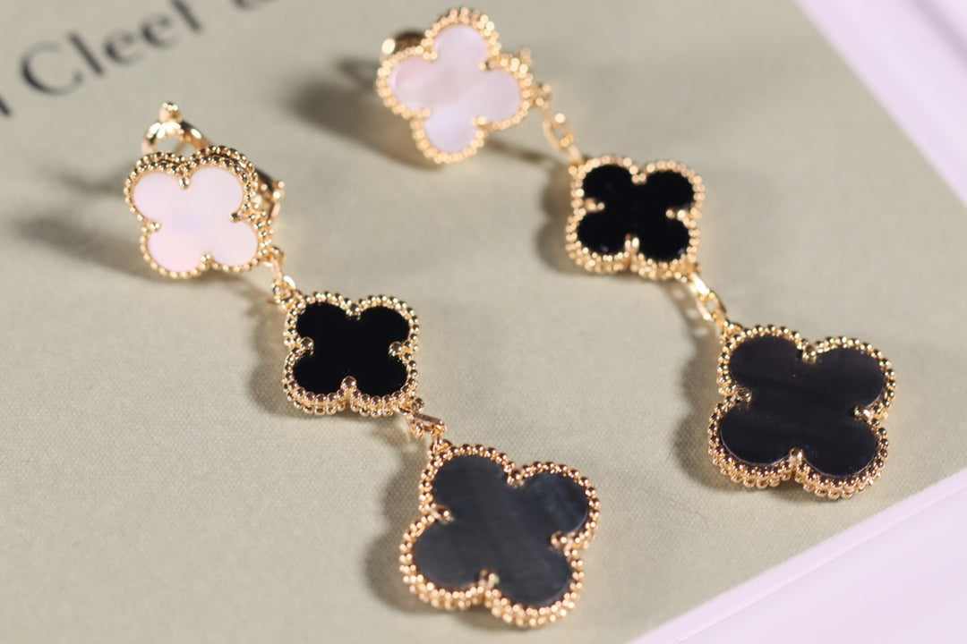 [Lumi Jewels]CLOVER EARRINGS GOLD ONYX MOP 3 MOTIF