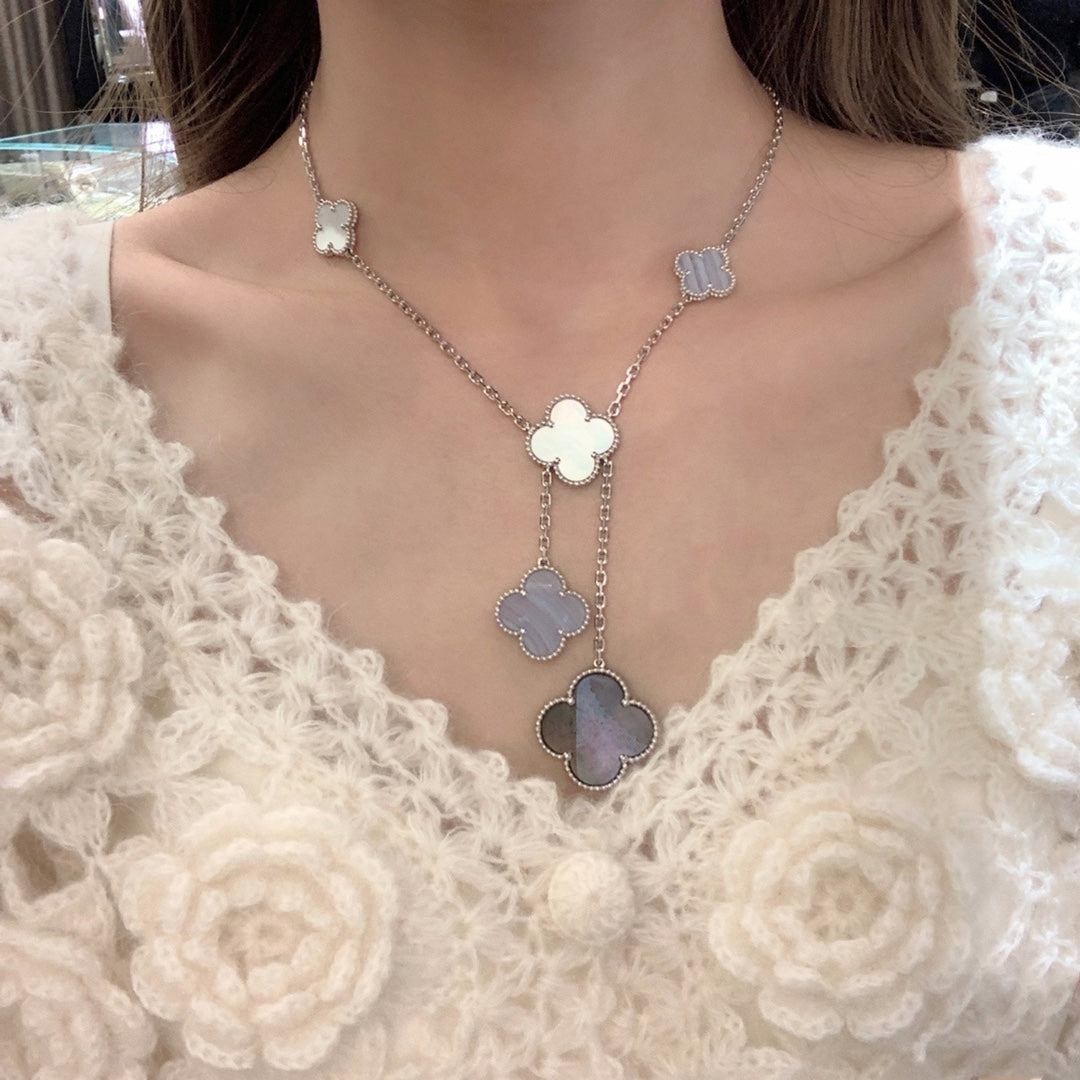 [Lumi Jewels]CLOVER MOP CHALCEDONY NECKLACE SILVER 6 MOTIF