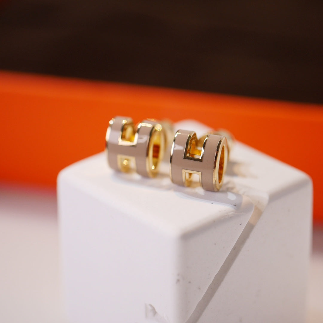 [Lumi Jewels]MINI POP H GOLD EARRINGS GREY
