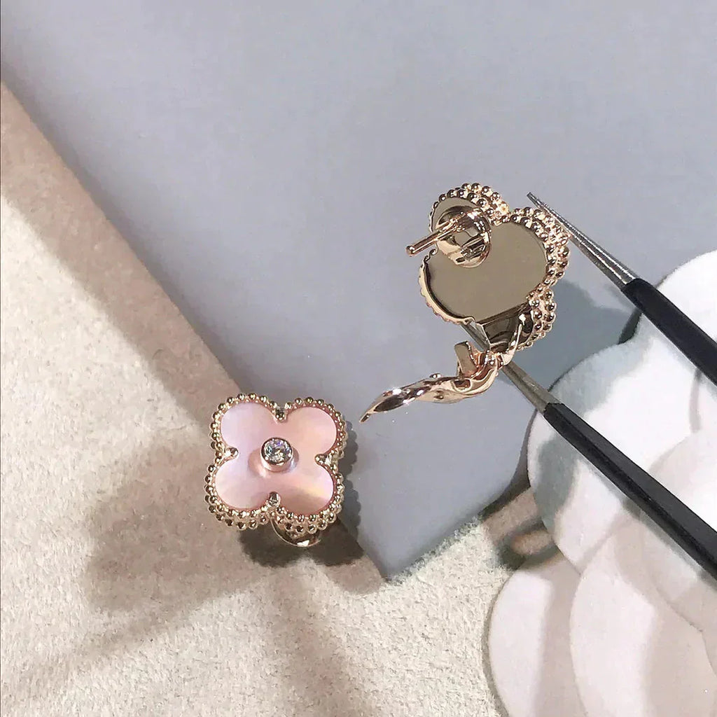 [Lumi Jewels]CLOVER MEDIUM 1 MOTIFS  PINK MOP DIAMOND EARRINGS