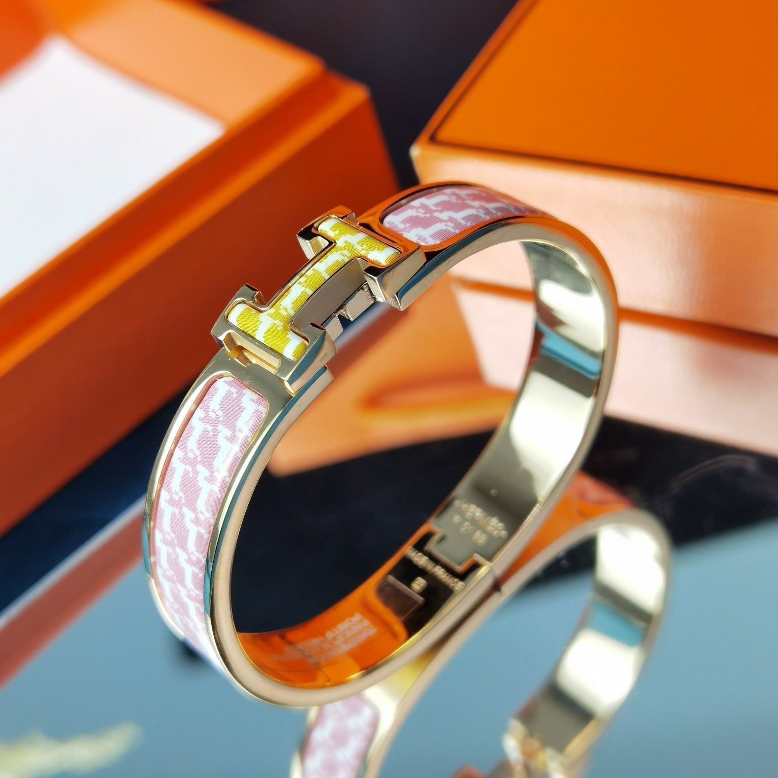 [Lumi Jewels]H HORSE BRACELET 12MM