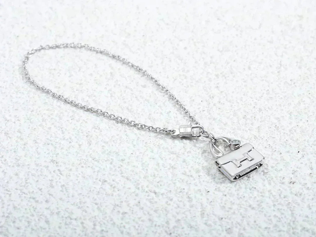 [Lumi Jewels]AMULETTE PEDANT SILVER NECKLACE
