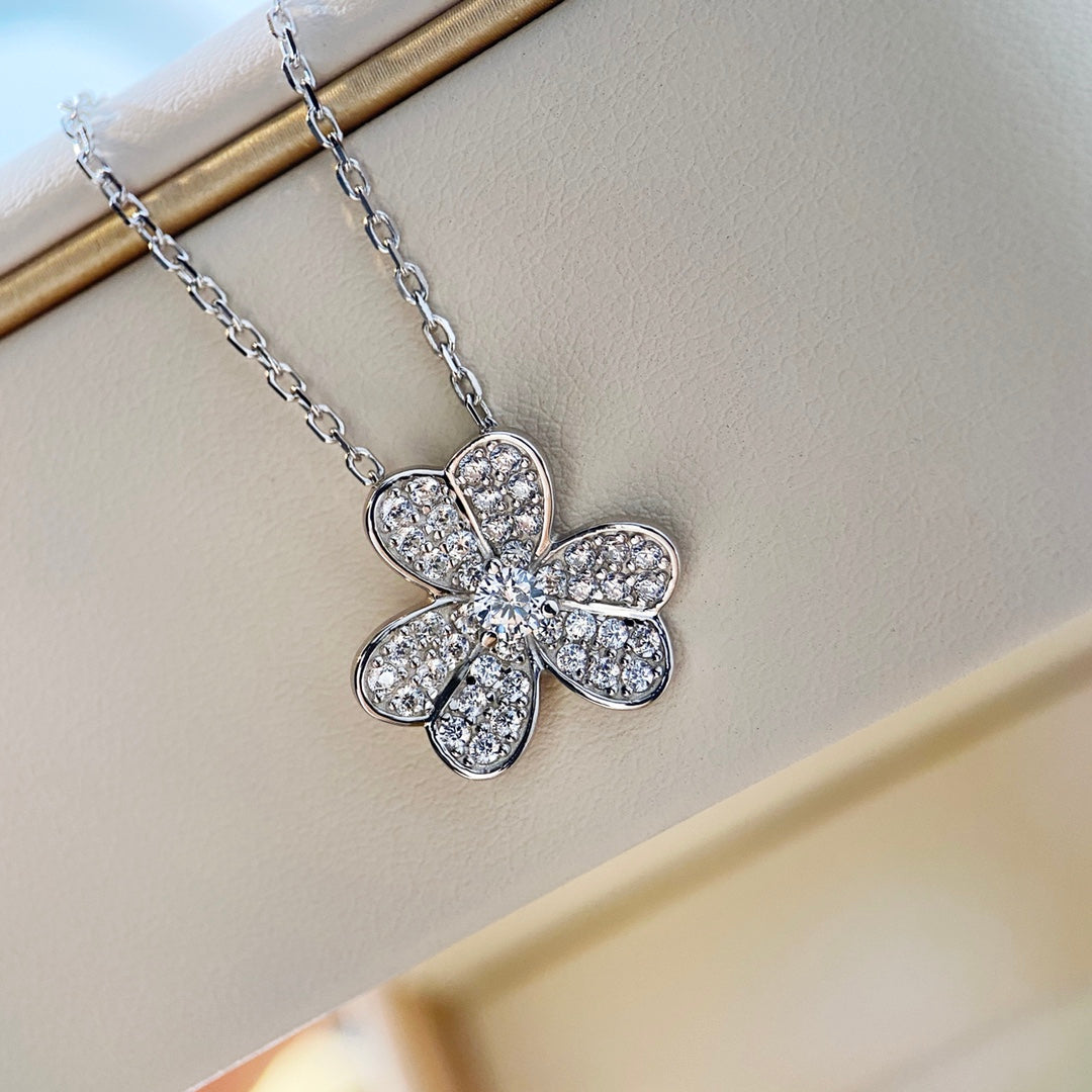 [Lumi Jewels]CLOVER DIAMOND NECKLACE SILVER
