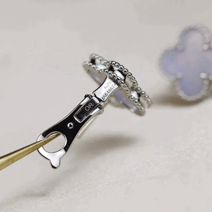 [Lumi Jewels]CLOVER MEDIUM 1 MOTIFS  WHITE MOP EARRINGS SILVER