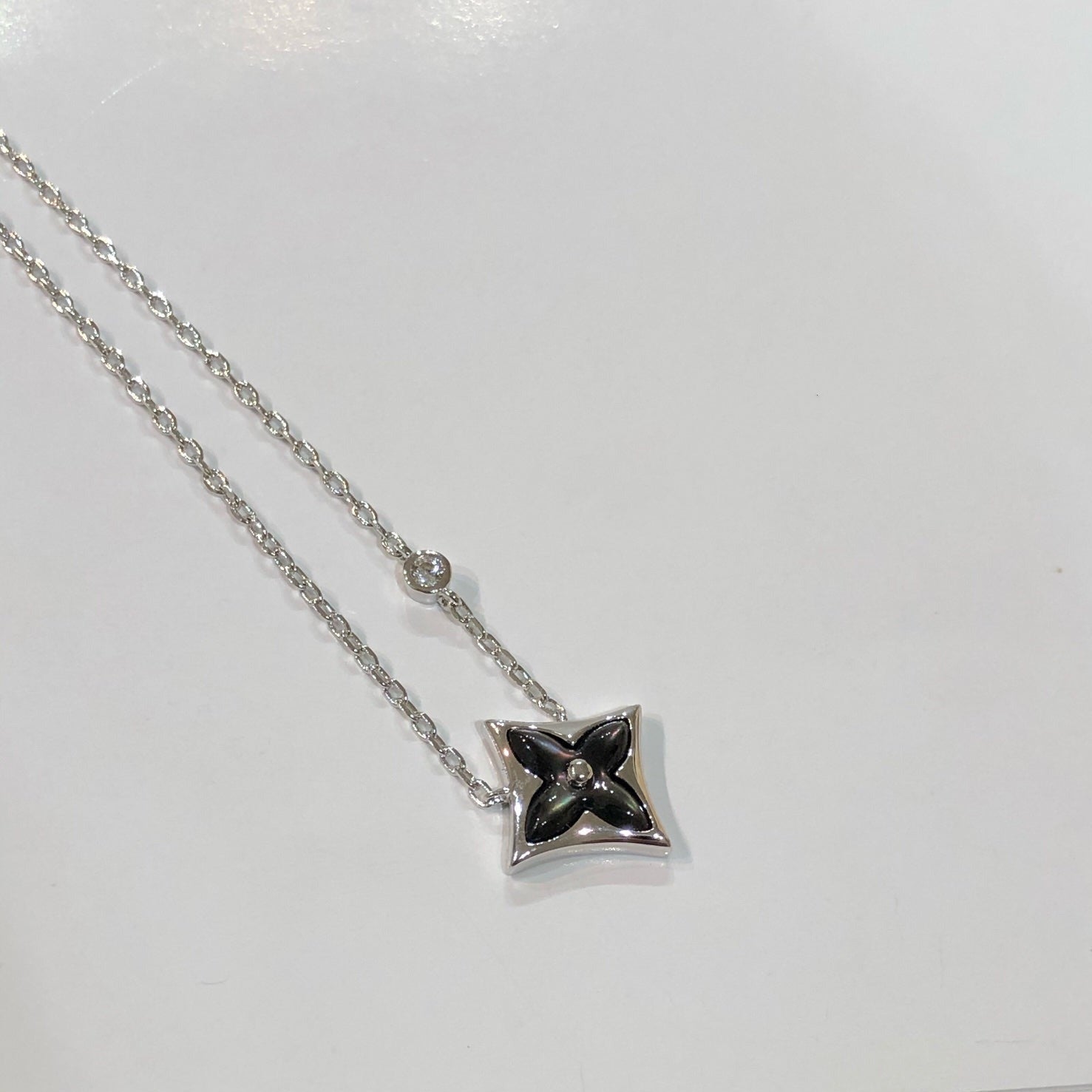 [Lumi Jewels]STAR BLACK MOP NECKLACE