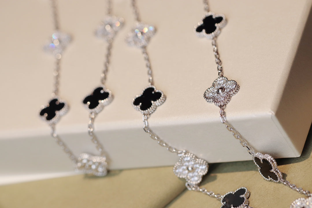 [Lumi Jewels]CLOVER 20 MOTIFS ONYX DIAMOND SILVER