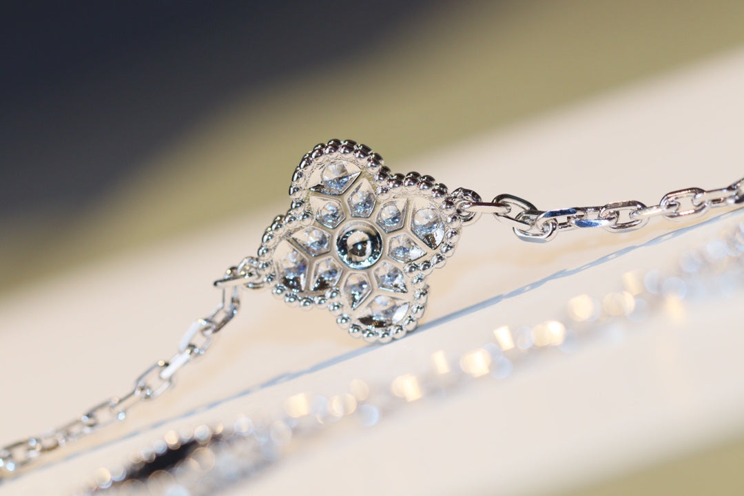[Lumi Jewels]CLOVER 20 MOTIFS ONYX DIAMOND SILVER