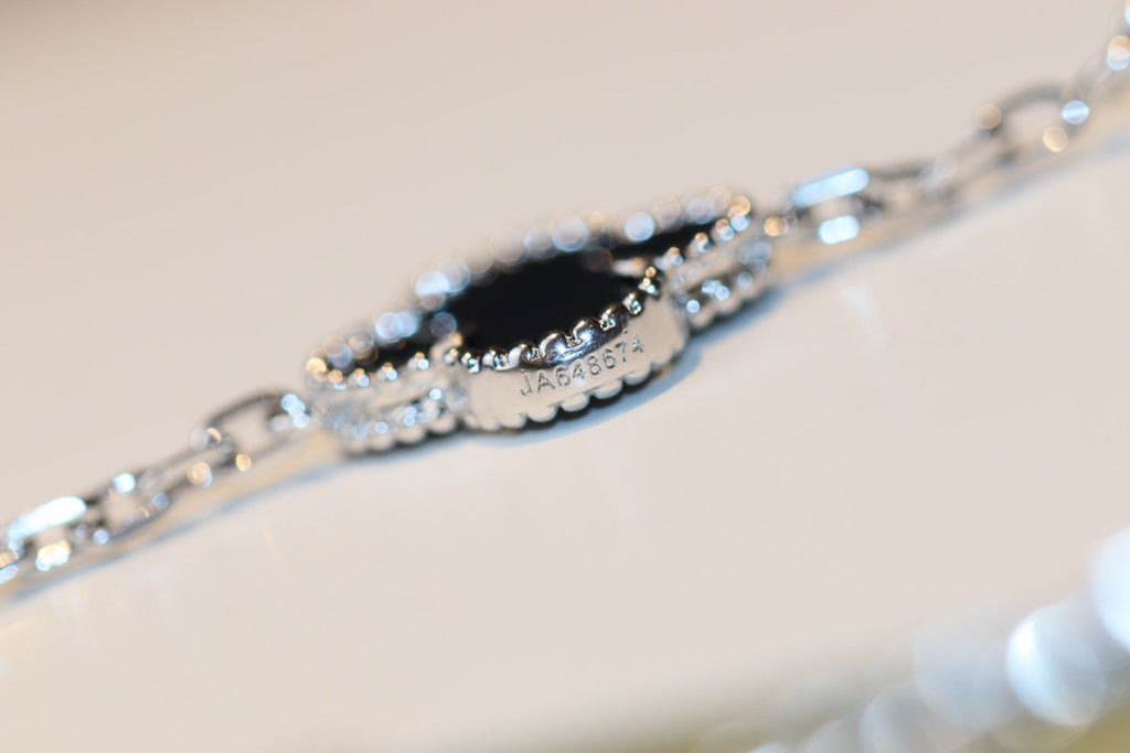 [Lumi Jewels]CLOVER 20 MOTIFS ONYX DIAMOND SILVER