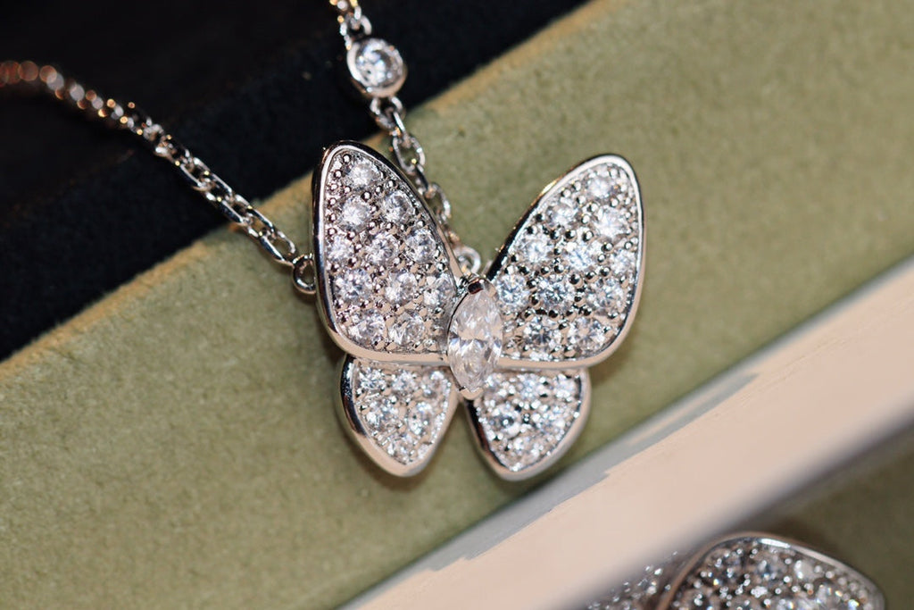 [Lumi Jewels]BUTTERFLY DIAMOND NECKLACE