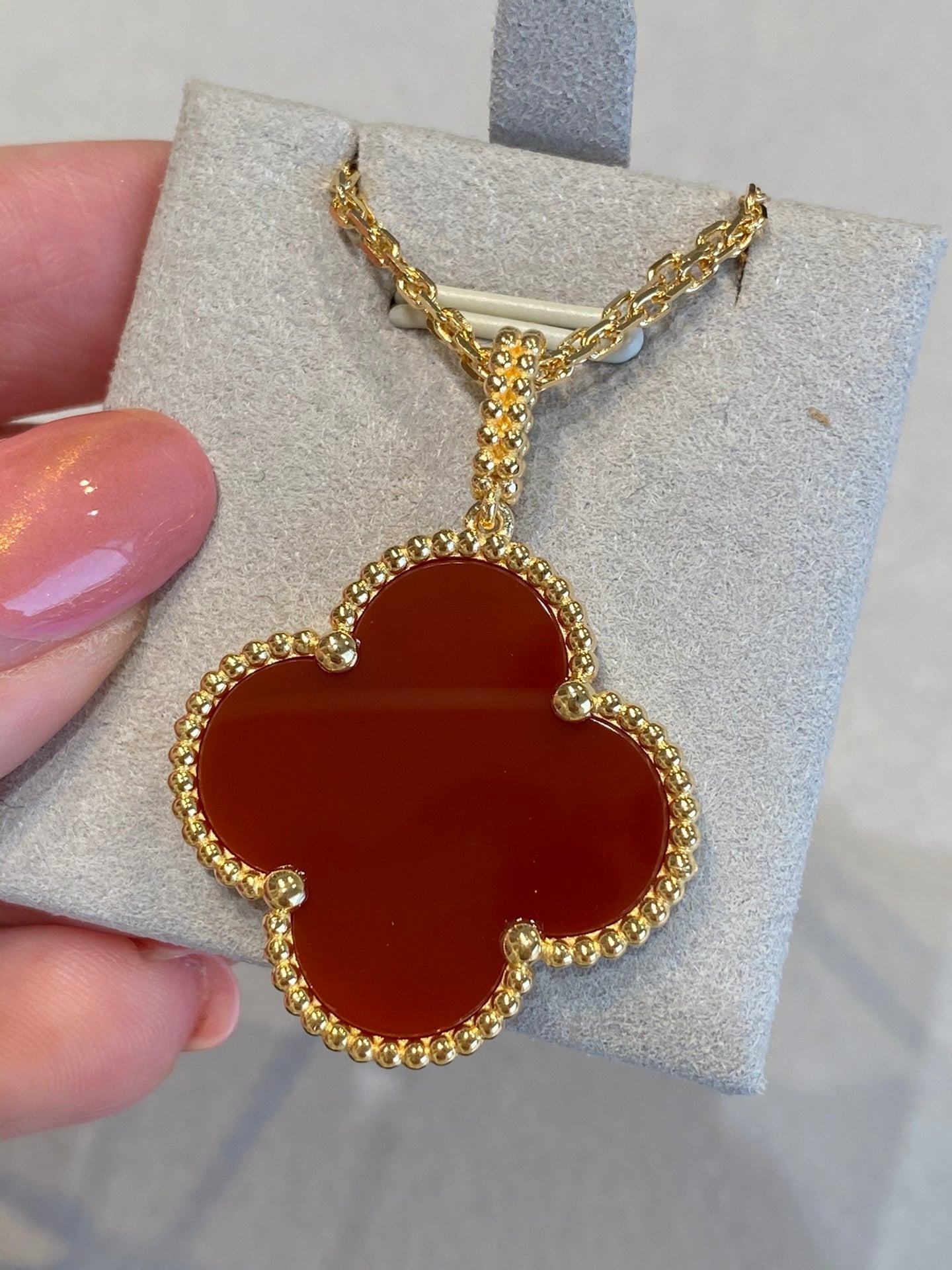 [Lumi Jewels]CLOVER 25MM NECKLACE GOLD CARNELIAN