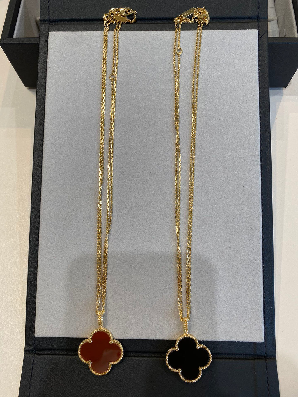 [Lumi Jewels]CLOVER 25MM NECKLACE GOLD CARNELIAN