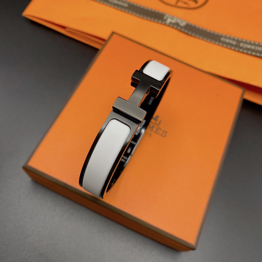 [Lumi Jewels]H BRACELET 12MM BLACK WHITE CERAMIC