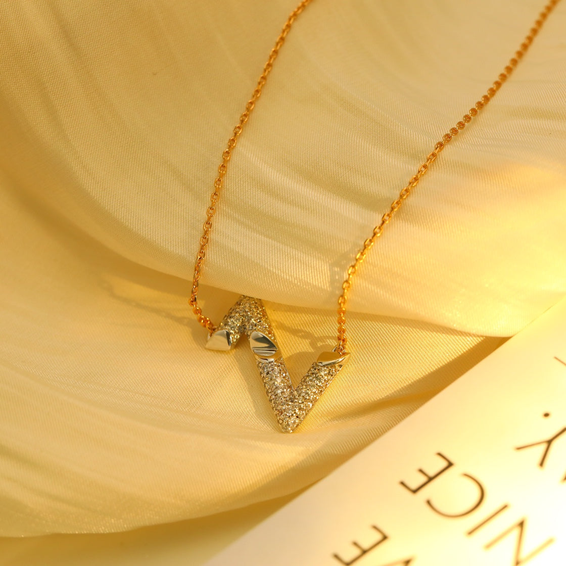 [Lumi Jewels]VOLT SILVER DIAMOND PEDANT NECKLACE