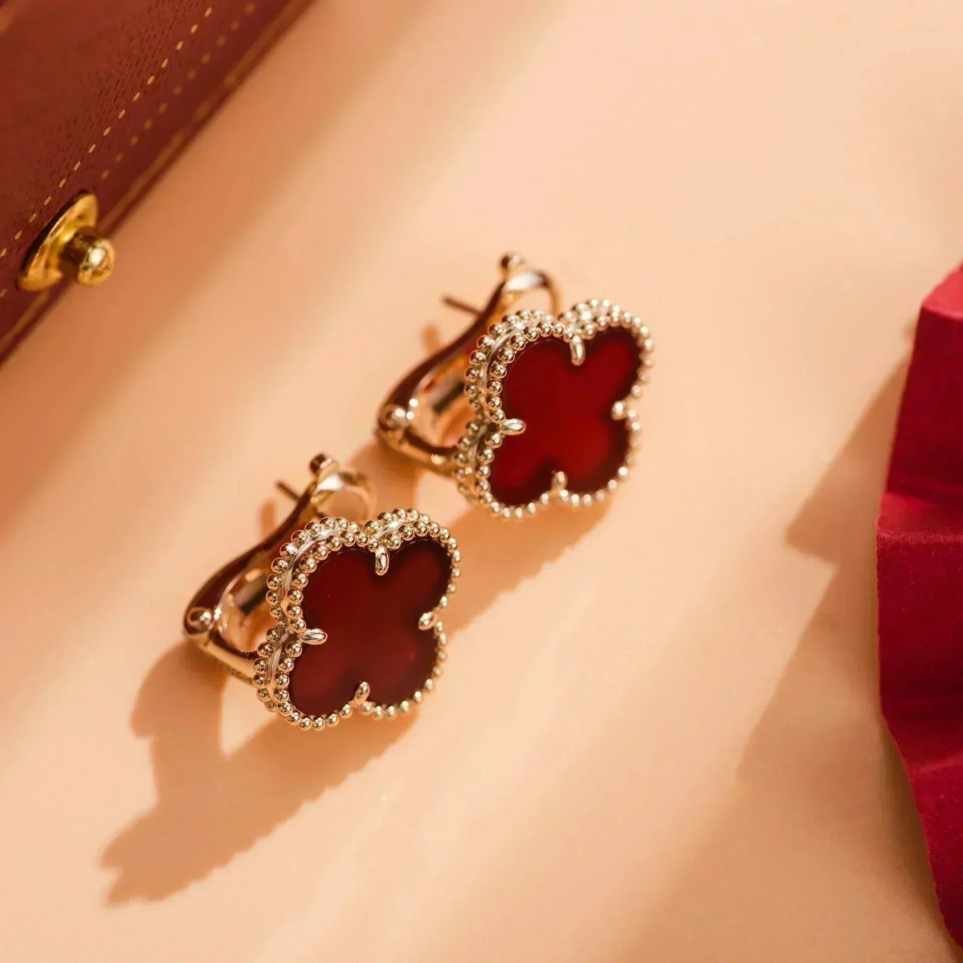 [Lumi Jewels]CLOVER MEDIUM 1 MOTIFS CARNELIAN  EARRINGS