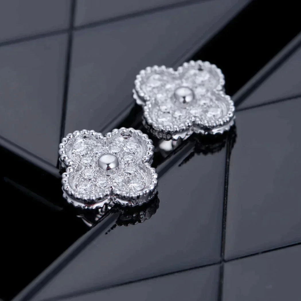 [Lumi Jewels]CLOVER 1 MOTIFS DIAMOND STUD EARRINGS SILVER