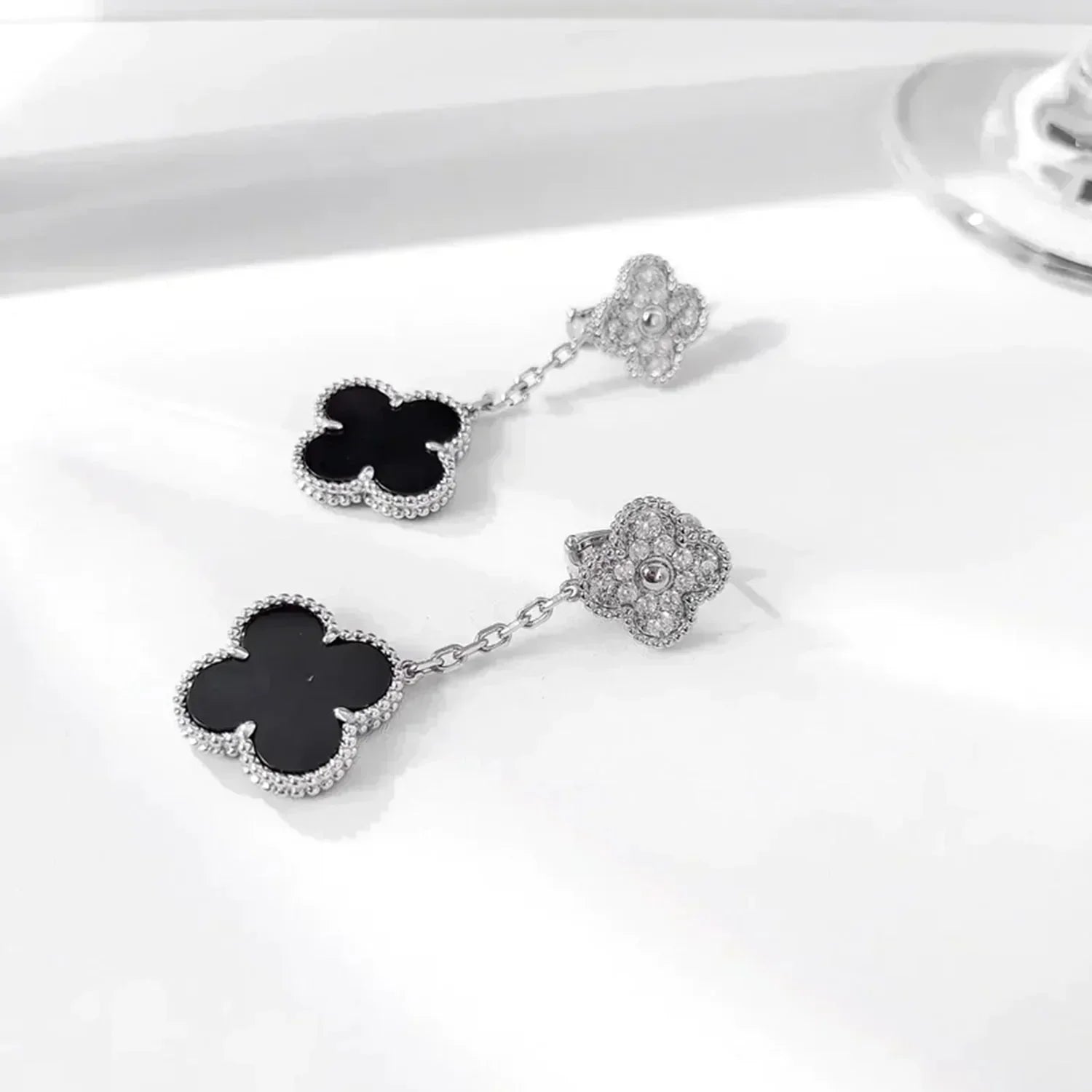 [Lumi Jewels]CLOVER 2 MOTIFS  DIAMOND ONYX EARRINGS SILVER