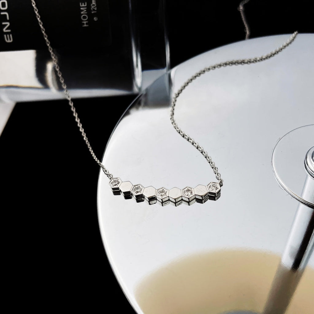 [Lumi Jewels]BEE MY LOVE DIAMOND NECKLACE