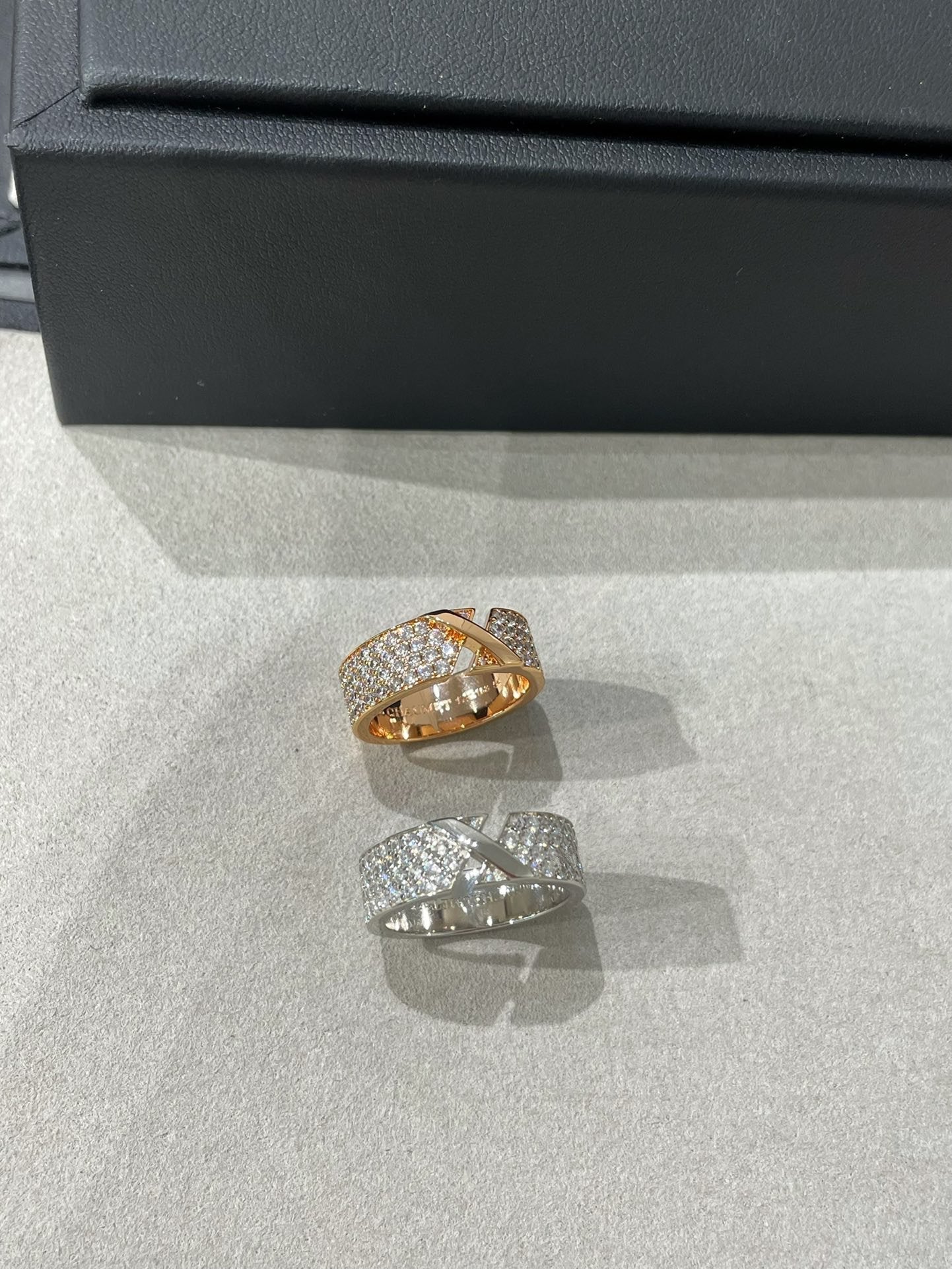 [Lumi Jewels]LIENS EVIDENCE  DIAMOND PAVED RING