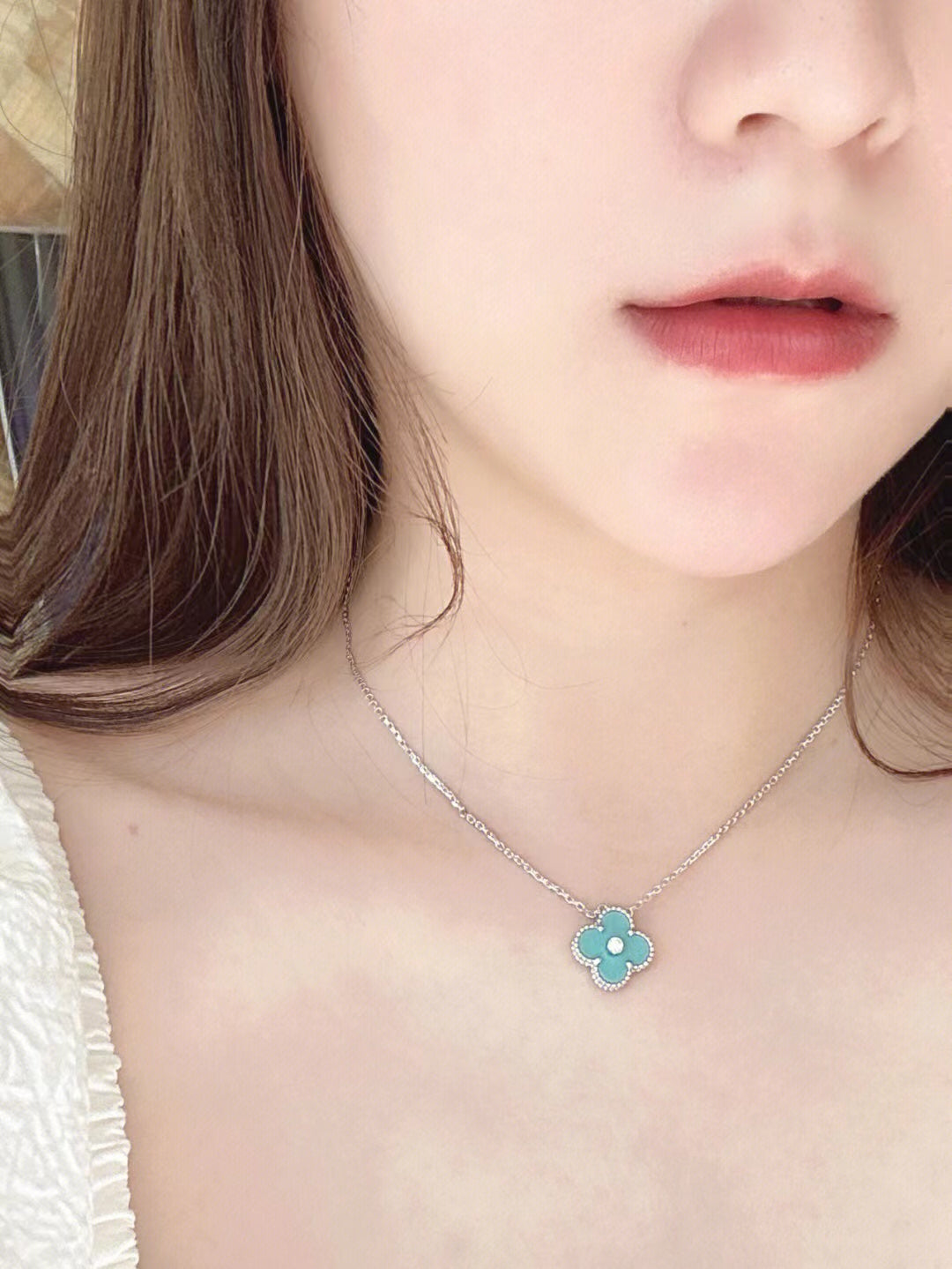 [Lumi Jewels]CLOVER 1 DIAMOND LIGHT BLUE SILVER NECKLACE