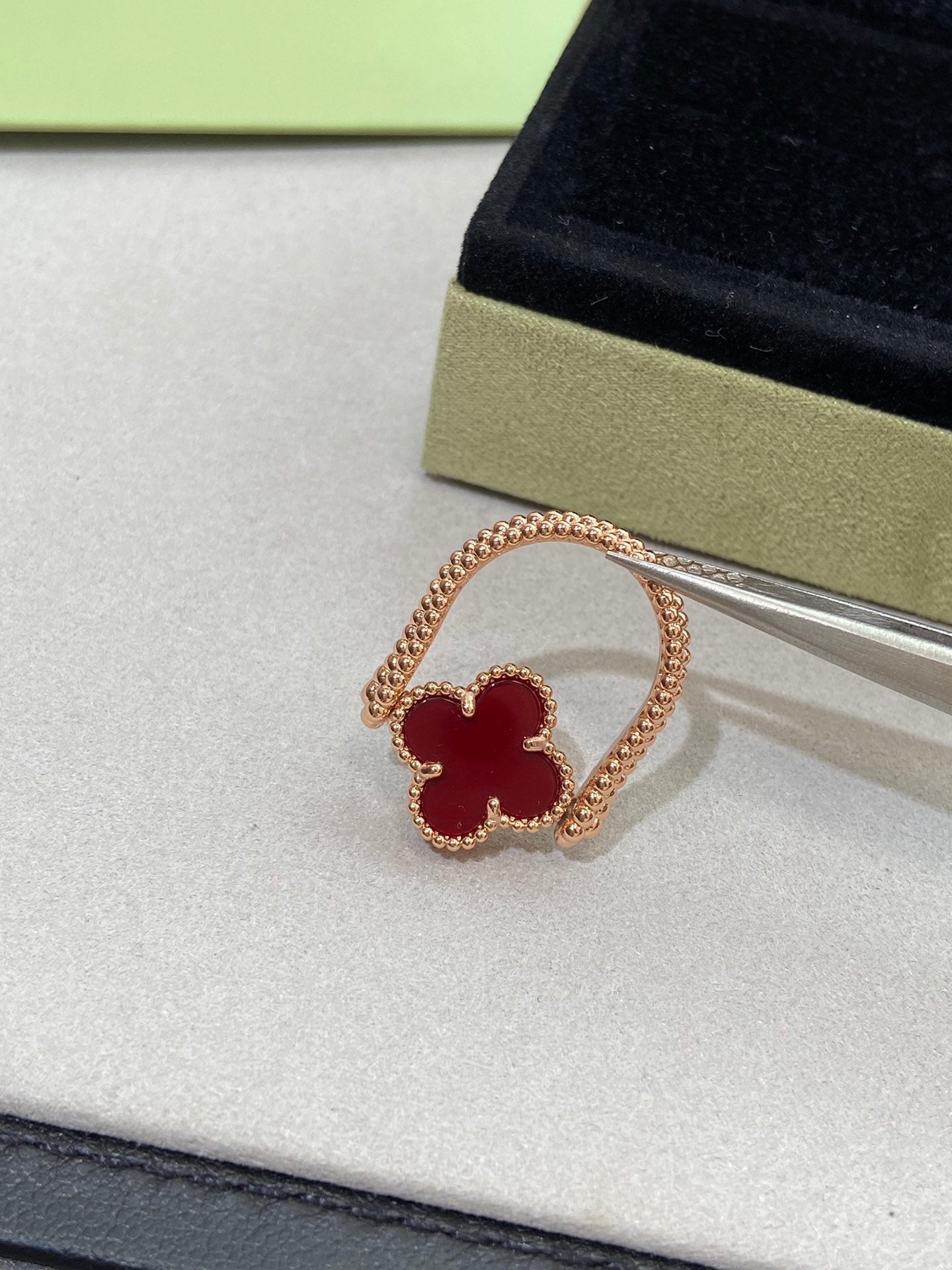 [Lumi Jewels]CLOVER RIVERSIBLE ROSE GOLD RING