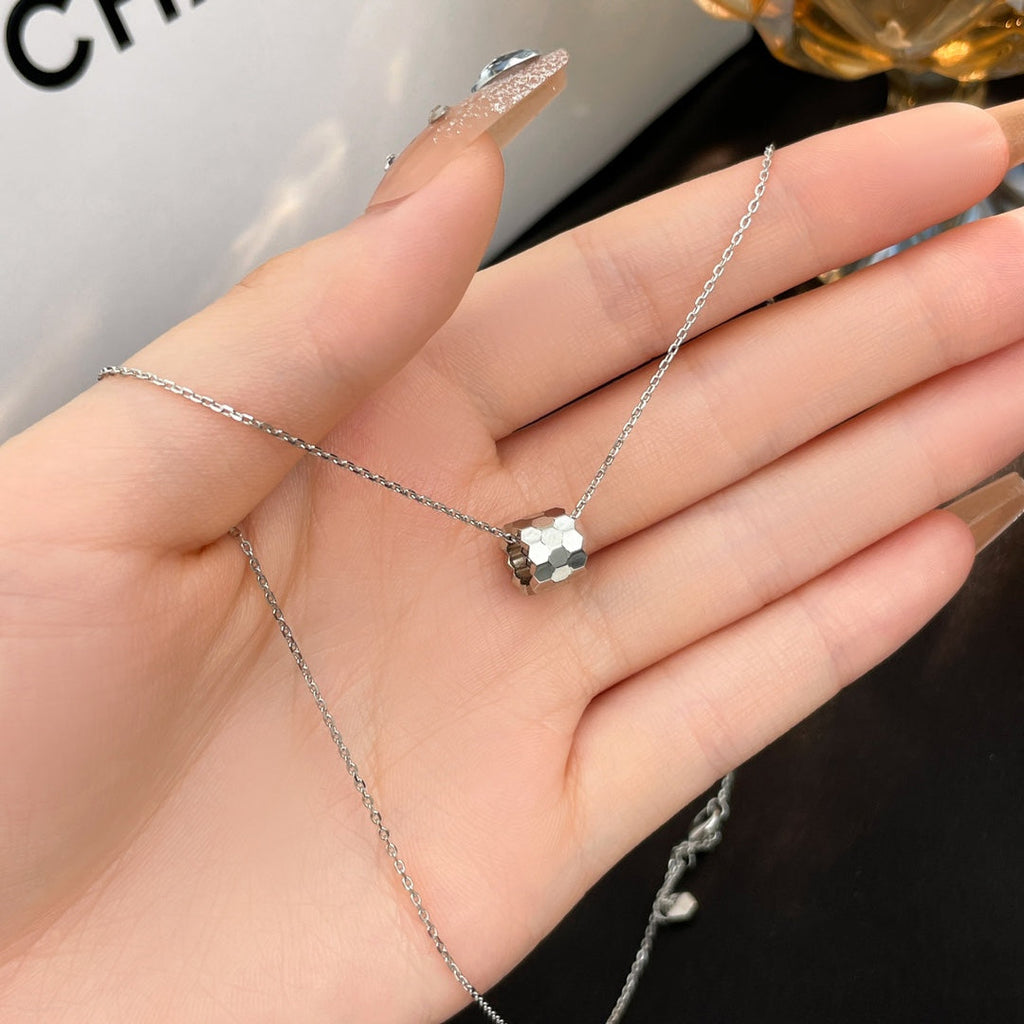 [Lumi Jewels]BEE MINI NECKLACE