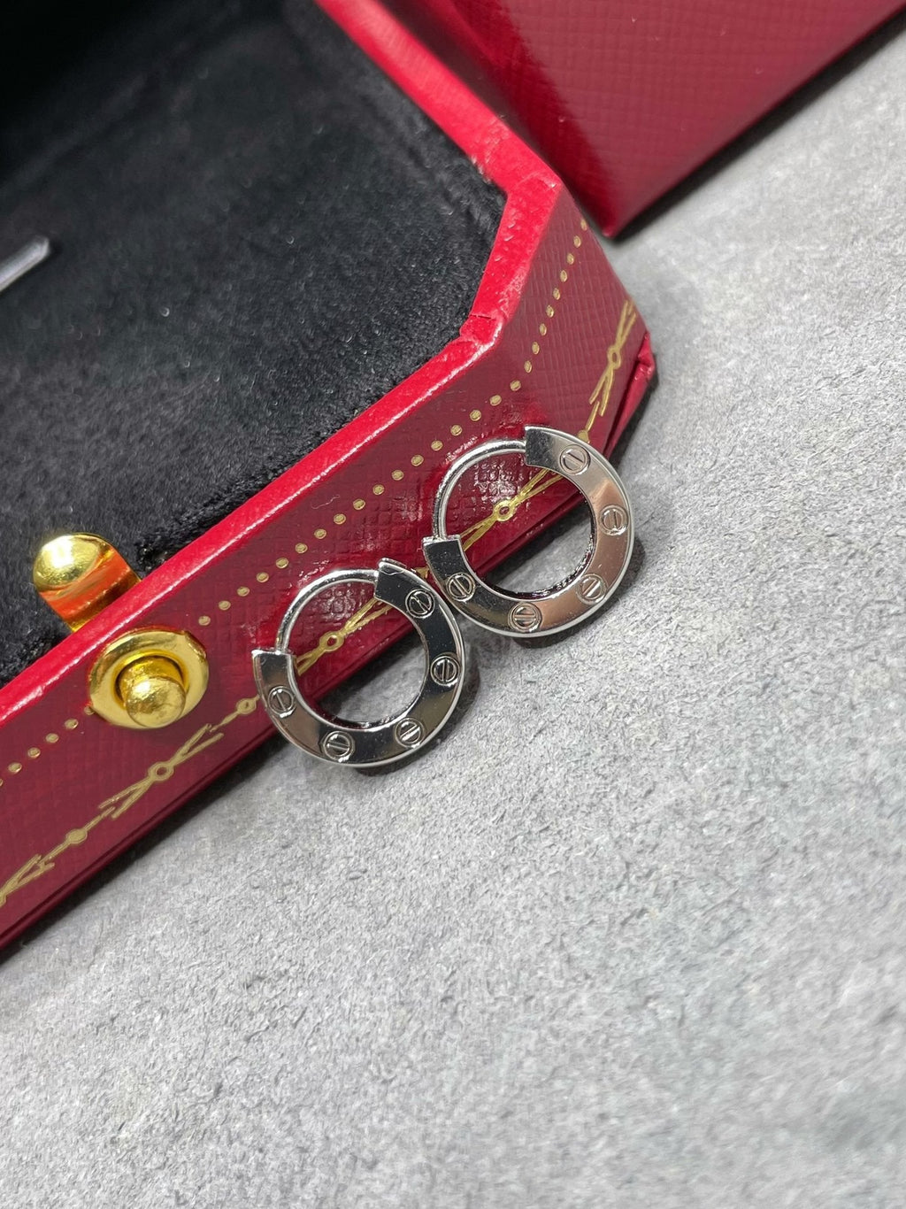 [Lumi Jewels]LOVE MINI EARRINGS
