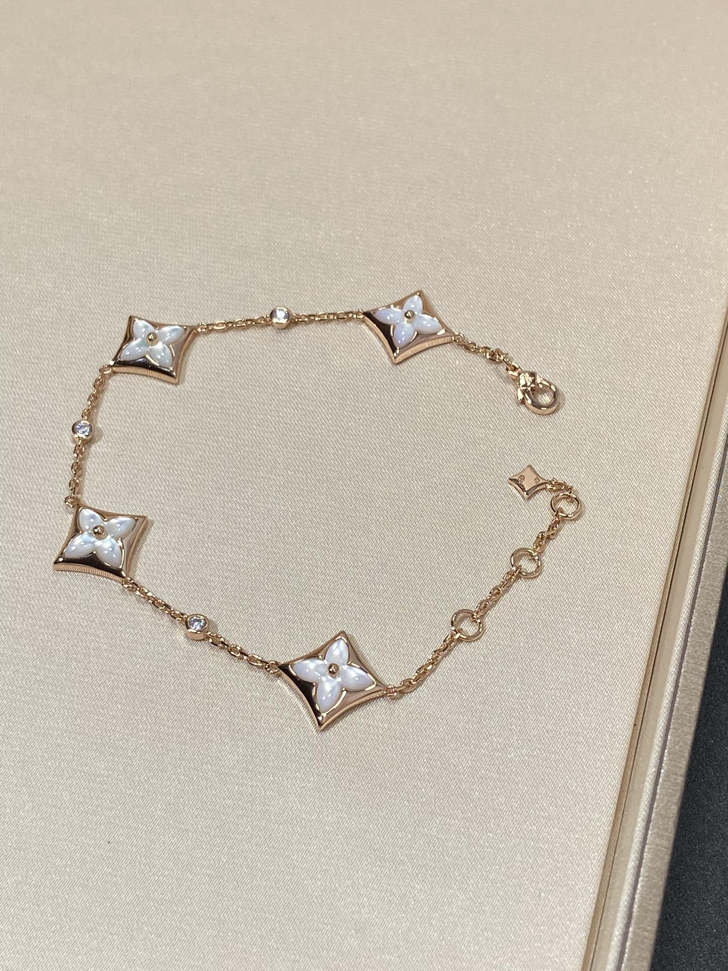 [Lumi Jewels]STAR 4 MOTIF MOP DIAMOND PINK GOLD BRACELET