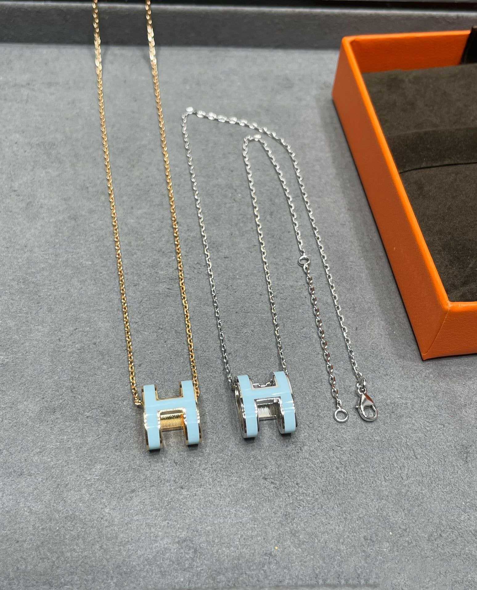 [Lumi Jewels]POP H SKY BLUE NECKLACE