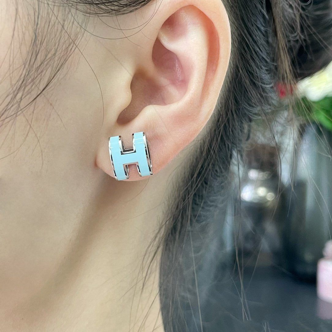 [Lumi Jewels]POP H SKY BLUE STUD EARRINGS