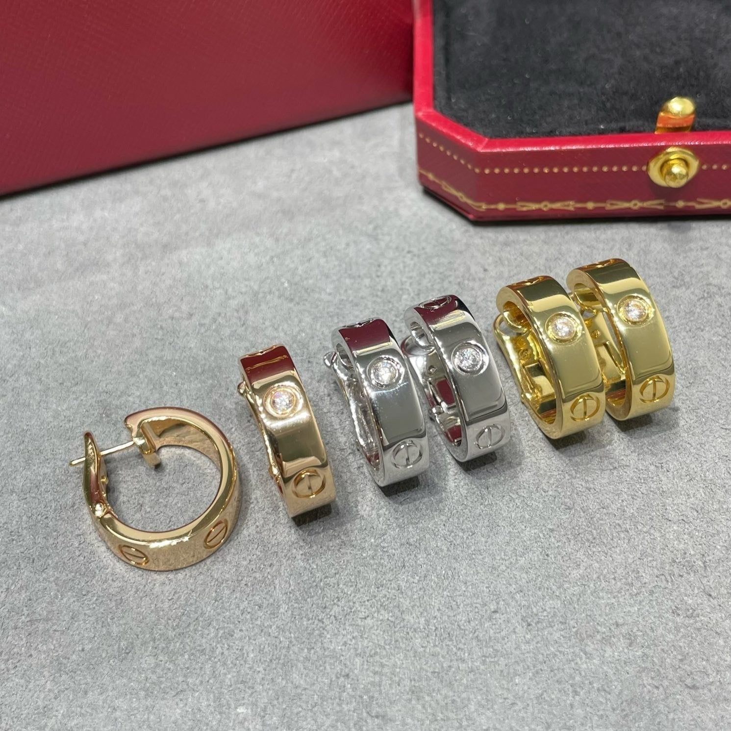 [Lumi Jewels]LOVE 5.5MM 1 DIAMOND EARRINGS