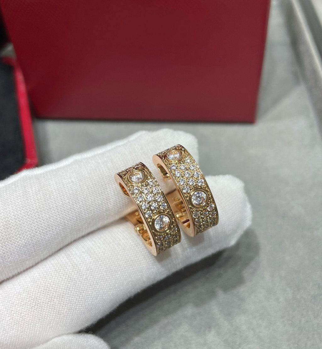 [Lumi Jewels]LOVE 5.5MM DIAMOND PAVED EARRINGS