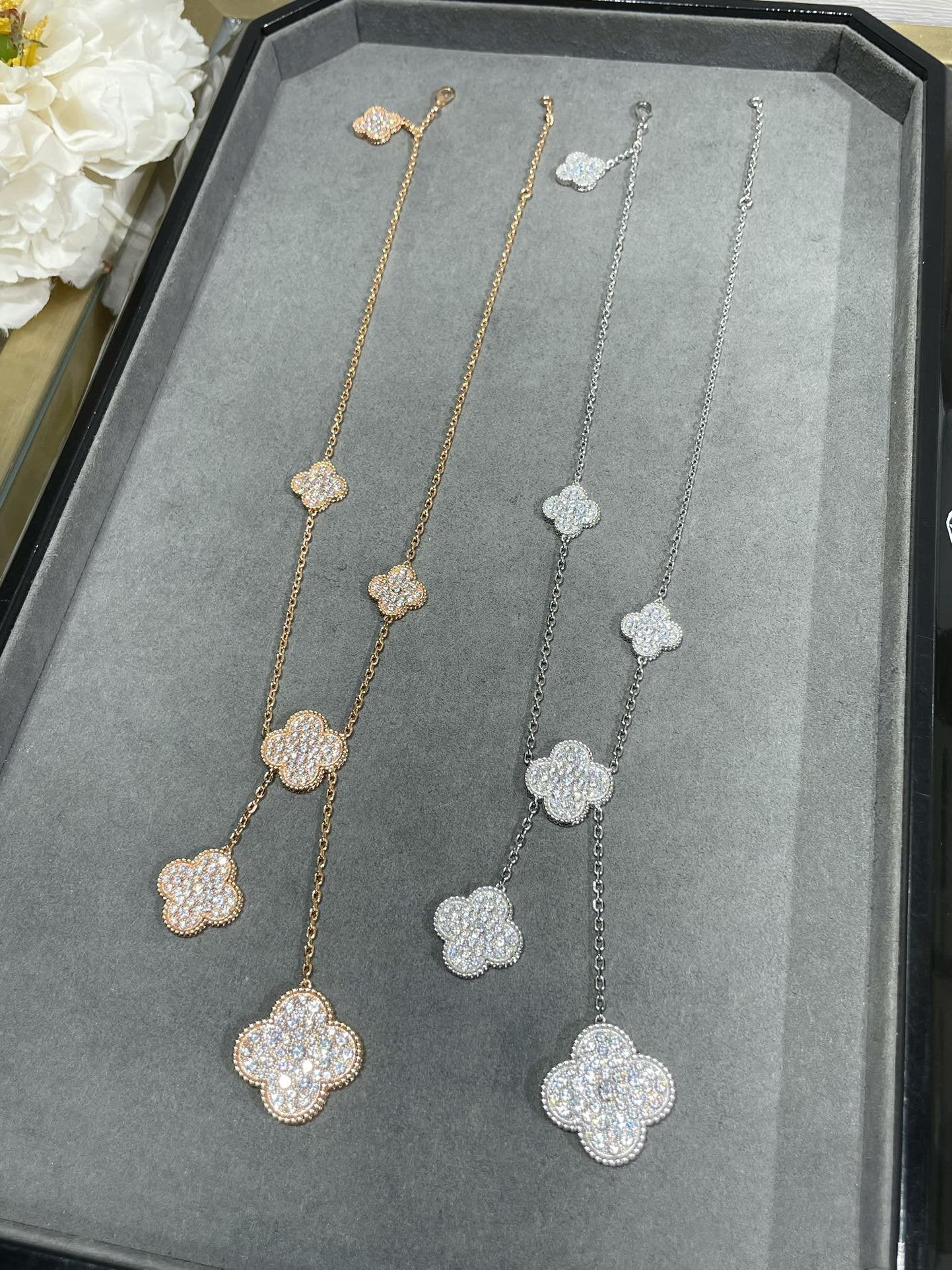 [Lumi Jewels]CLOVER 6 MOTIF DIAMOND PAVED NECKLACE