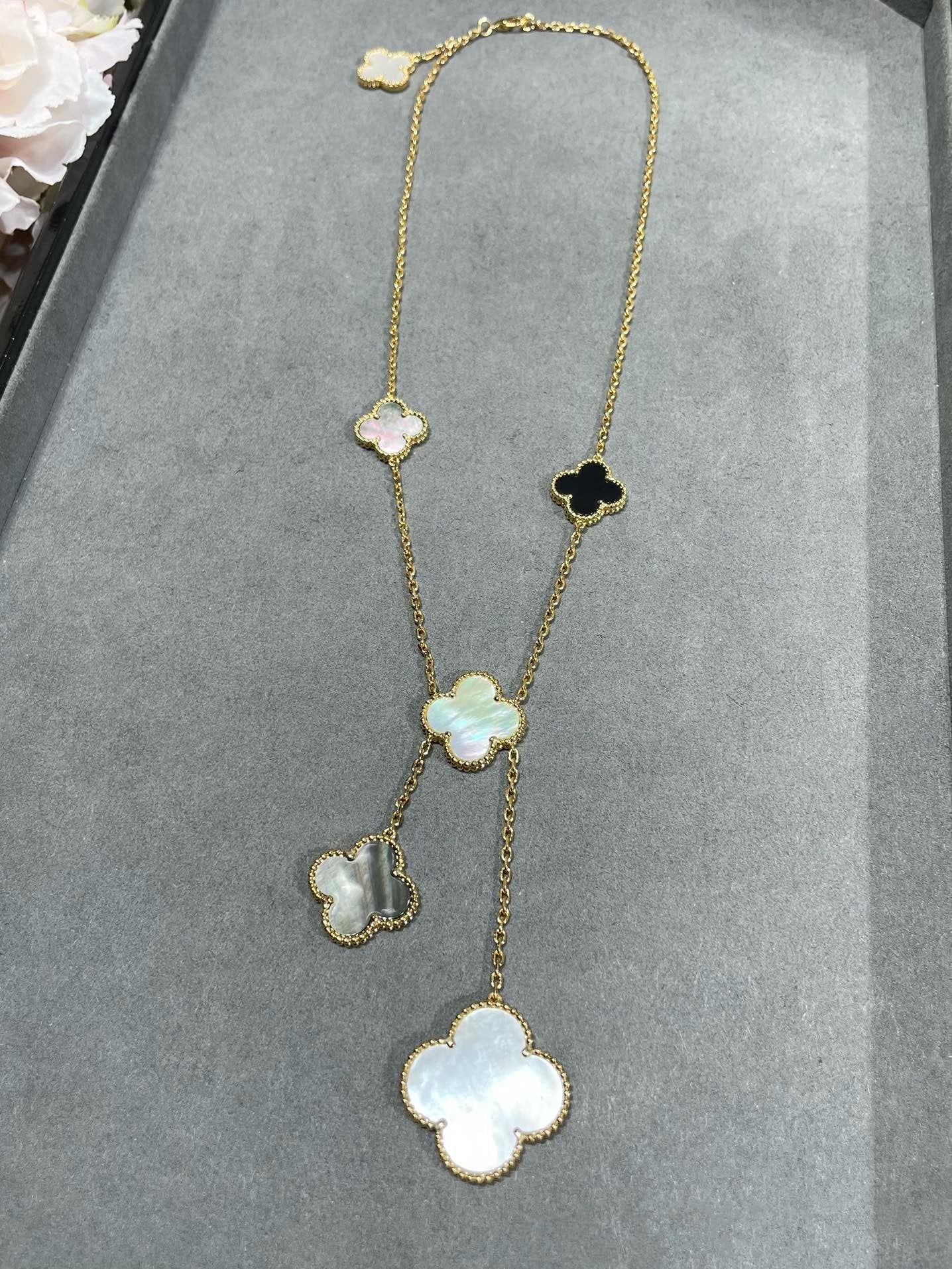 [Lumi Jewels]CLOVER 6 MOTIF MOP ONYX GOLD NECKLACE