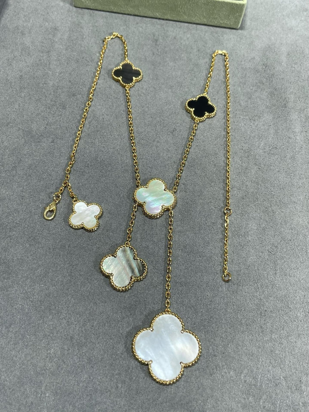 [Lumi Jewels]CLOVER 6 MOTIF MOP ONYX GOLD NECKLACE