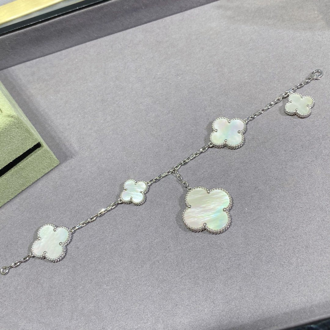 [Lumi Jewels]CLOVER 5 MOTIF WHITE MOP SILVER BRACELET