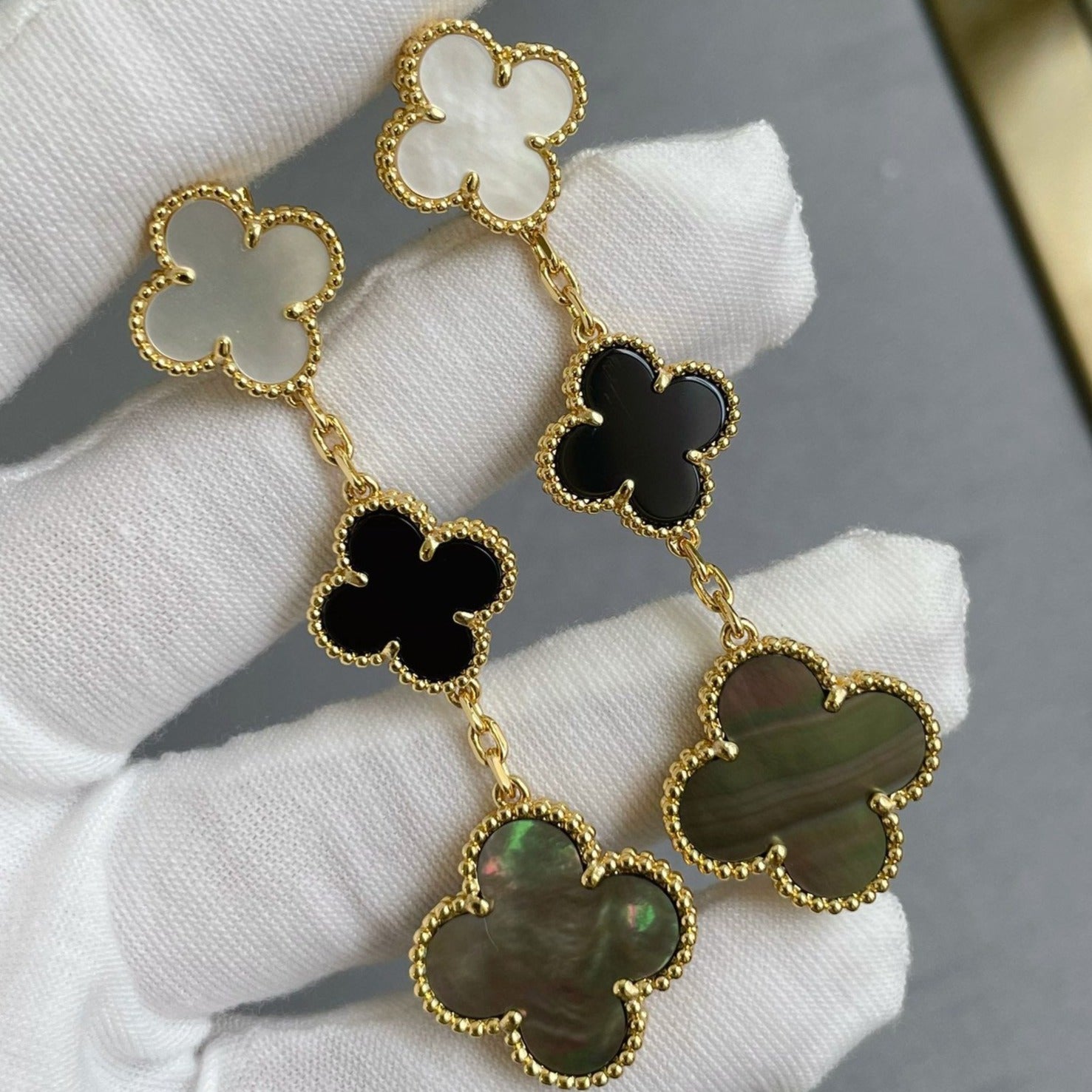 [Lumi Jewels]CLOVER 3 MOTIF MOP ONYX DARK MOP PINK GOLD EARRINGS