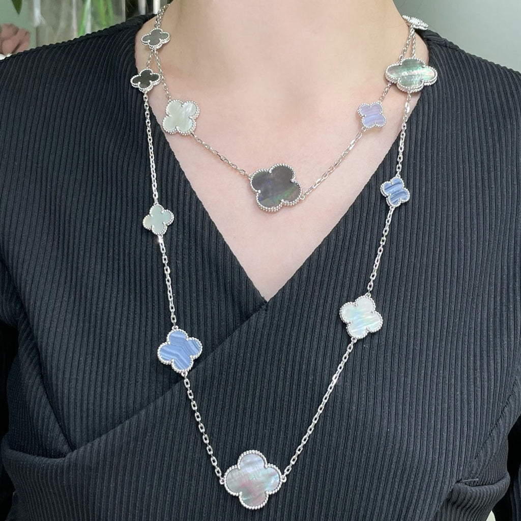 [Lumi Jewels]CLOVER 16 MOTIF CHALCEDONY MOP SILVER NECKLACE