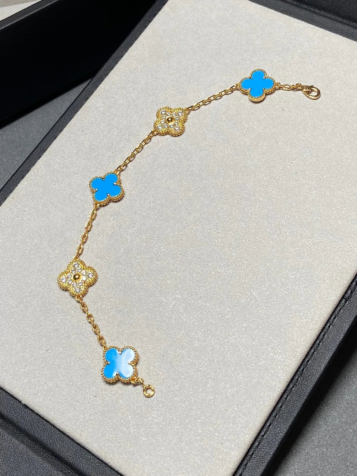[Lumi Jewels] CLOVER 5 MOTIF BLUE AGATE BRACELET COLLECTION