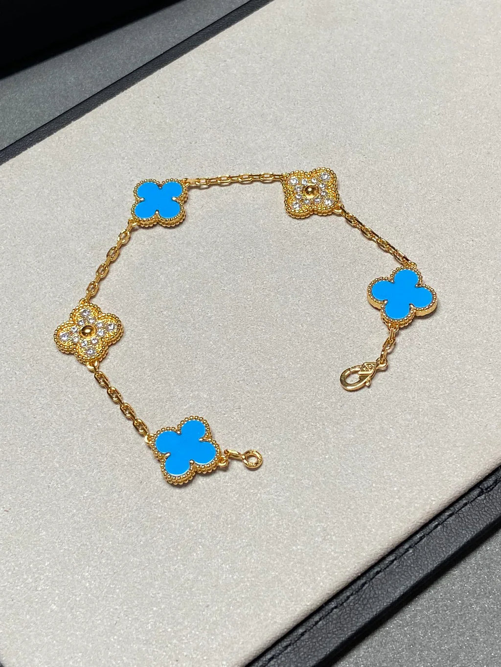 [Lumi Jewels] CLOVER 5 MOTIF BLUE AGATE BRACELET COLLECTION